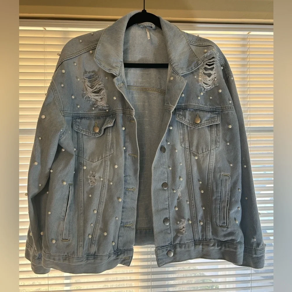 Women’s Free People Pearl Distressed Jacket Oversized Small - Picture 1 of 3